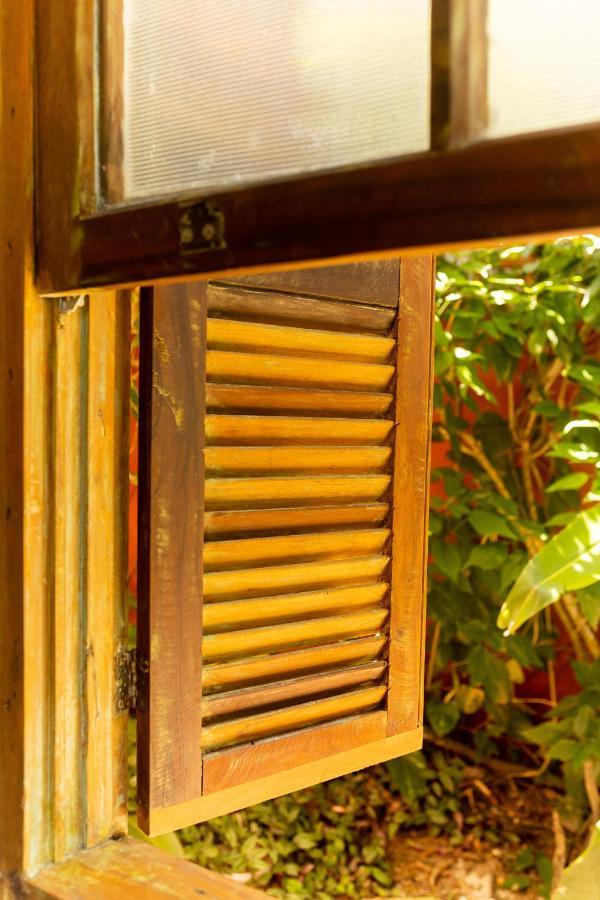 Feiticeira Guesthouse Ilhabela Ngoại thất bức ảnh